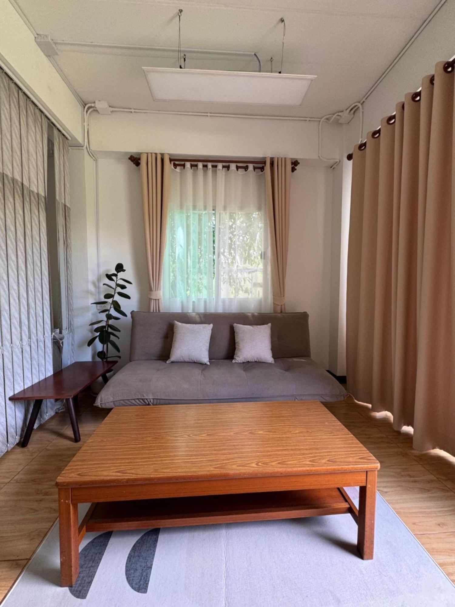 Apartament Rai Boonsom Phrao Zewnętrze zdjęcie